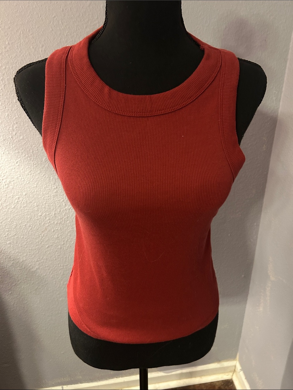 Old Navy Women Sleeveless Rust Red Ribbed Tank Top Size Medium